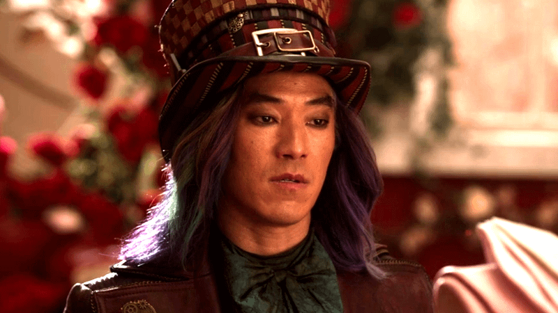 Leonardo Nam as Maddox Hatter.
