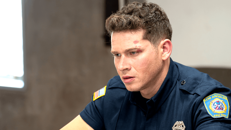 Oliver Stark as Buck in 911