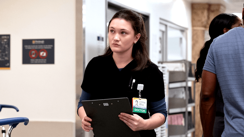 Dr. Santos in The Pitt Season 2.