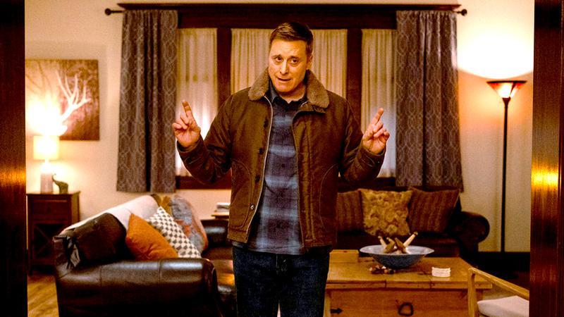 Alan Tudyk in Resident Alien