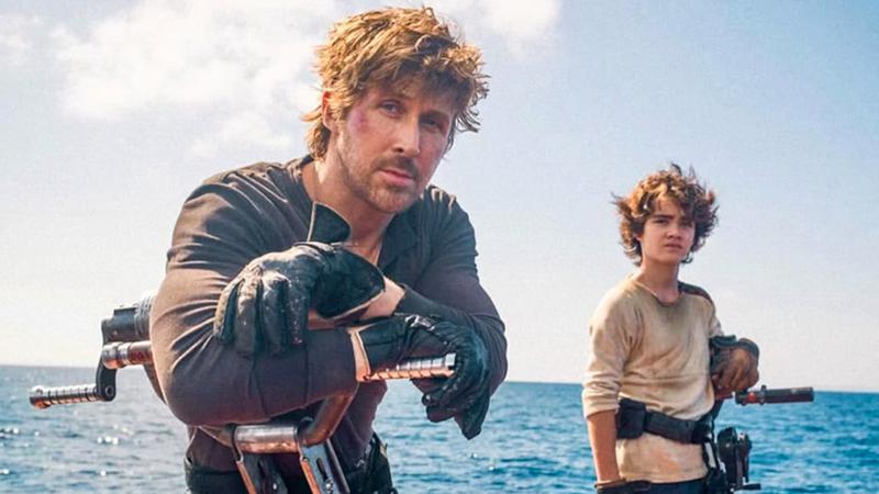 Ryan Gosling's Kade alongside Flynn Gray's character in Starfighter.