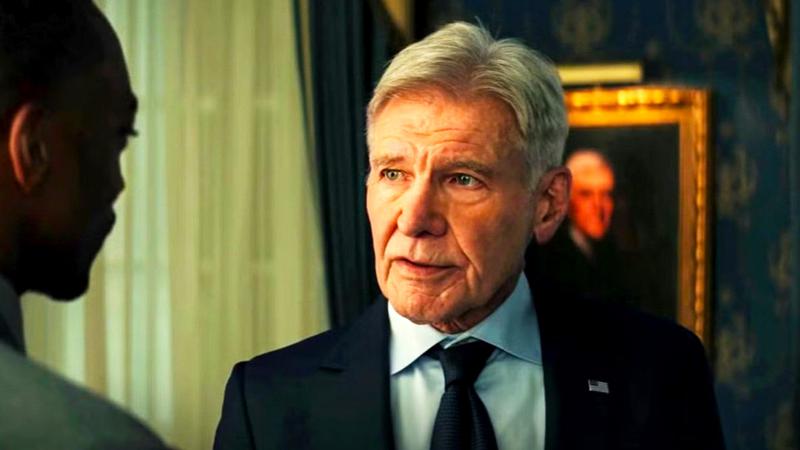 Harrison Ford as Thaddeus Ross talking to Anthony Mackie as Sam Wilson in Captain America: Brave New World