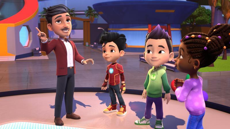 Howard Stark talking to Tony Stark, Amadeus Cho, and Riri Williams in Iron Man and HIs Awesome Friends