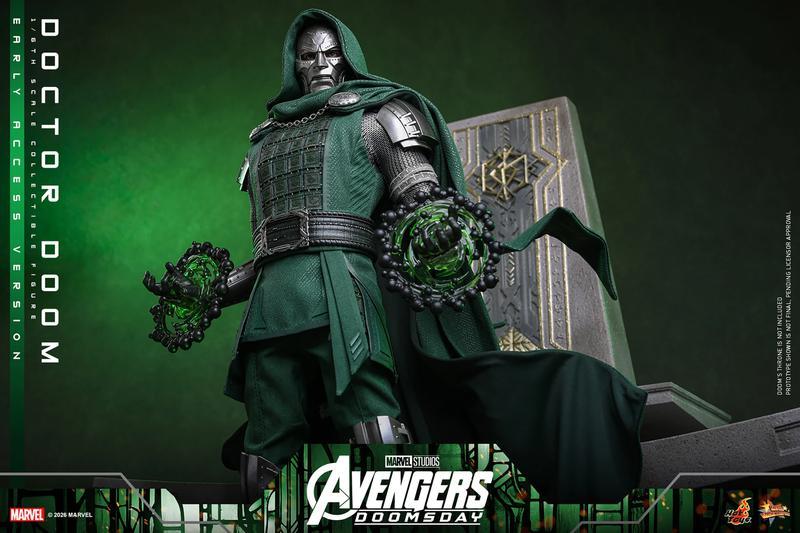 Hot Toys, Avengers: Doomsday, Doctor Doom figure standing in front of throne using magic..