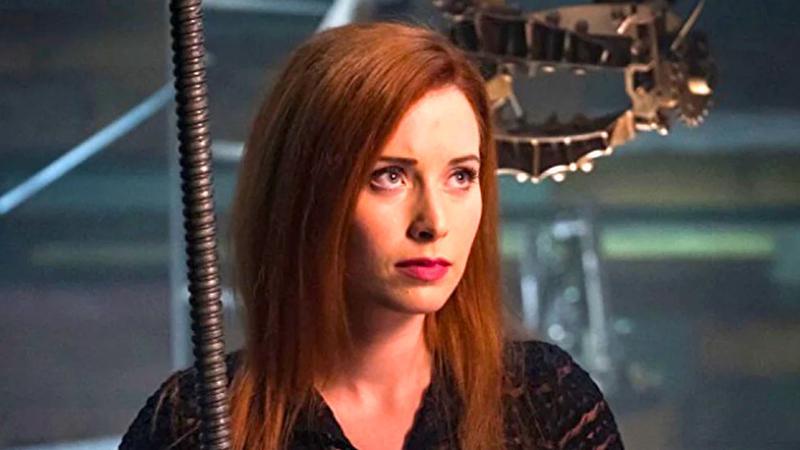 Hannah Emily Anderson as Eleanor Bonneville in Jigsaw.