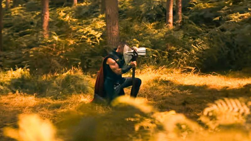 Thor praying to Odin in Avengers Doomsday.