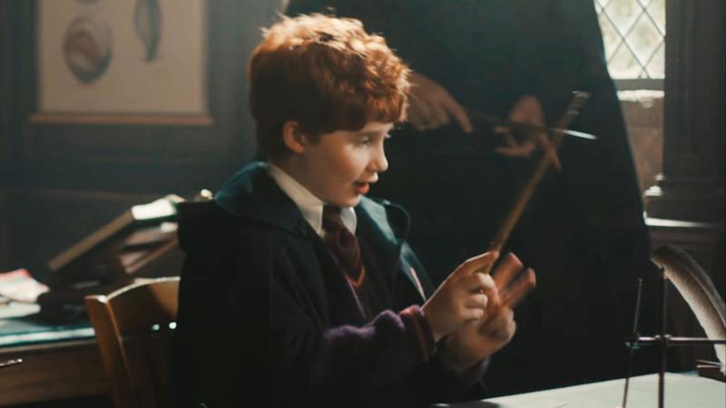 Ron Weasley using wand in HBO Harry Potter show.