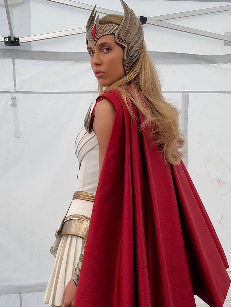 Lauren Saliu as She-Ra in Masters of the Universe. 