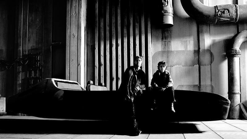 Ryan Gosling and Flynn Gray on set of Starfighter movie