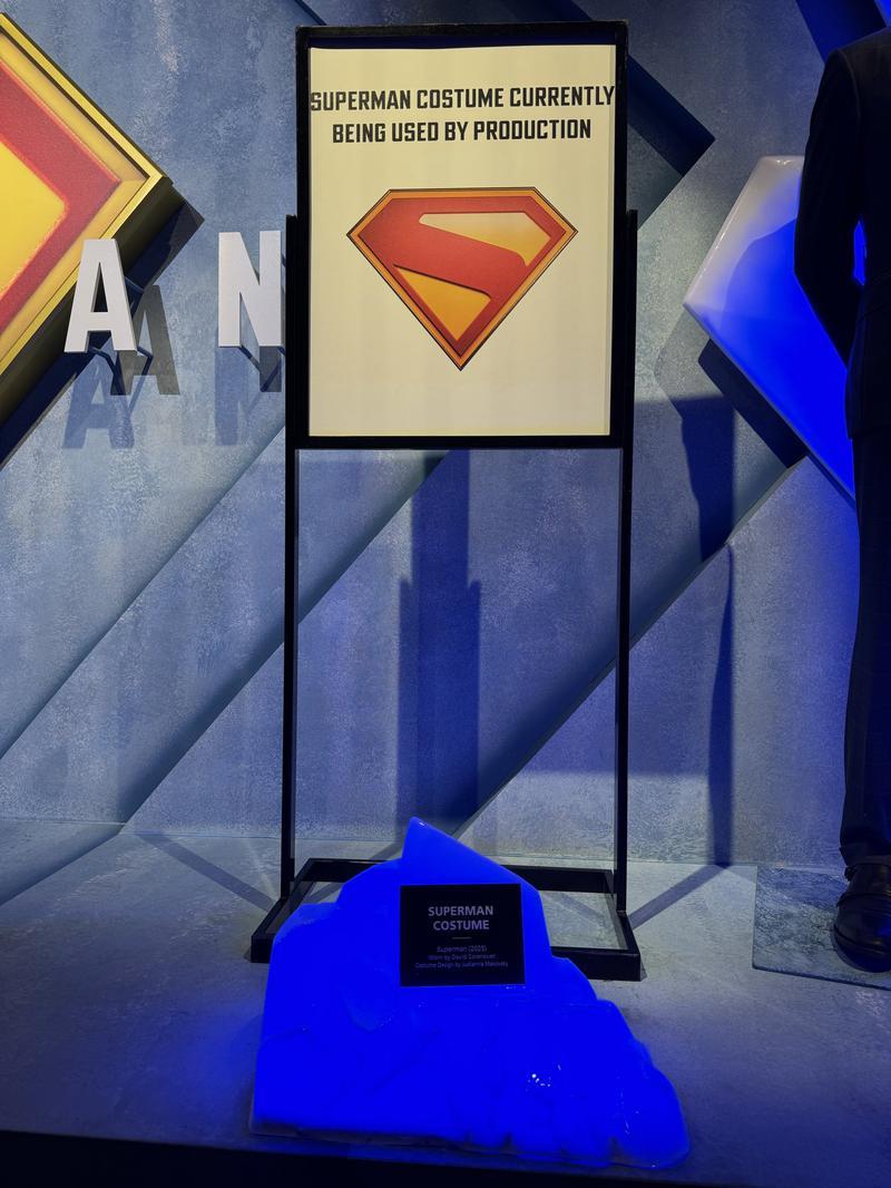 Superman costume removed from Superman display