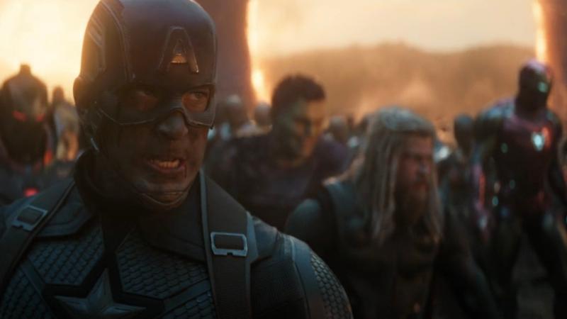 Chris Evans as Captain America, Mark Ruffalo as Smart Hulk, Chris Hemsworth as Thor, Robert Downey Jr. as Iron Man in Avengers: Endgame