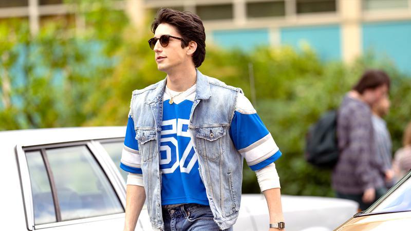 Milo Manheim returning as Wally in School Spirits Season 3