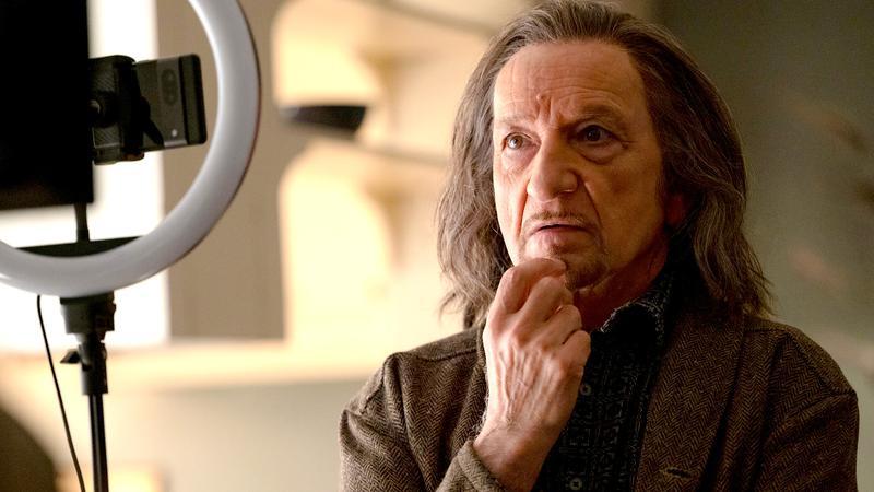 Trevor Slattery helping Simon audition in Wonder Man.