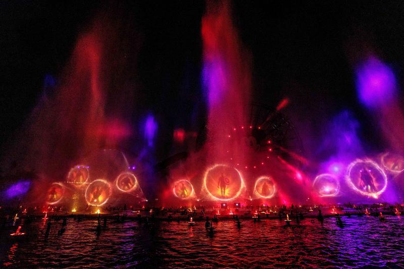 Disney Endgame World of Color - ONE