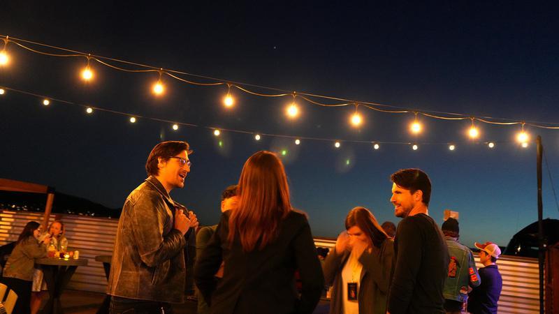 The Direct's Russ Milheim speaking with X-Files star Robbie Amell.