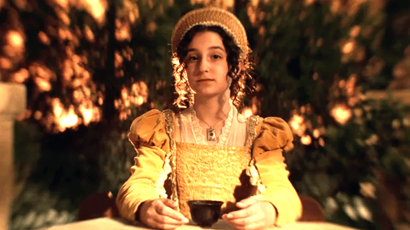 Lilia Calderu in Agatha All Along