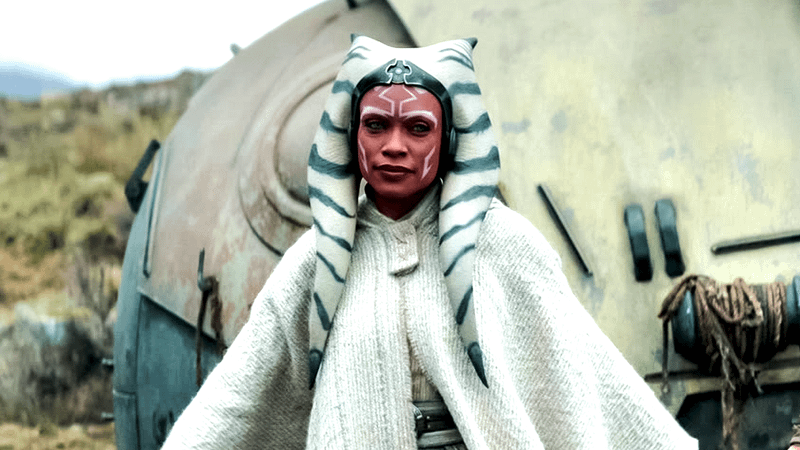 Rosario Dawson as Ahsoka Tano in white cloak.