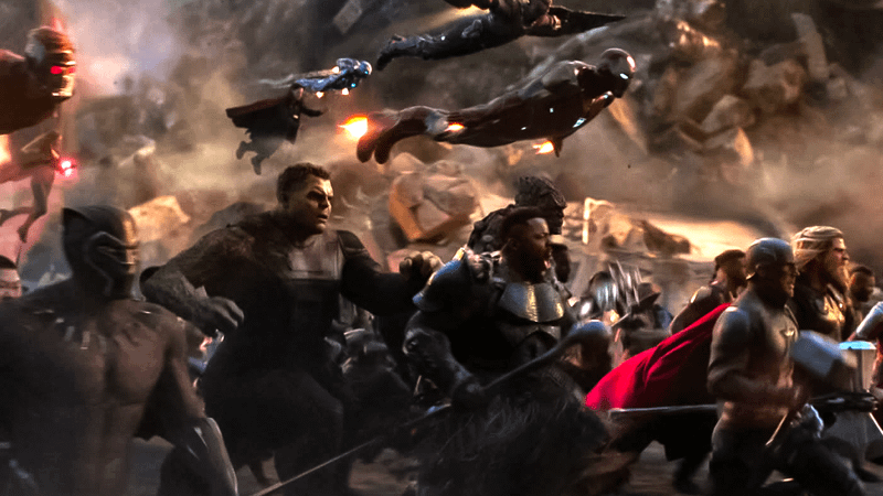 Earth 616 heroes fighting against Thanos and his cronies.