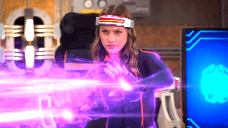 Chloe using her powers in Clash of the Thundermans.