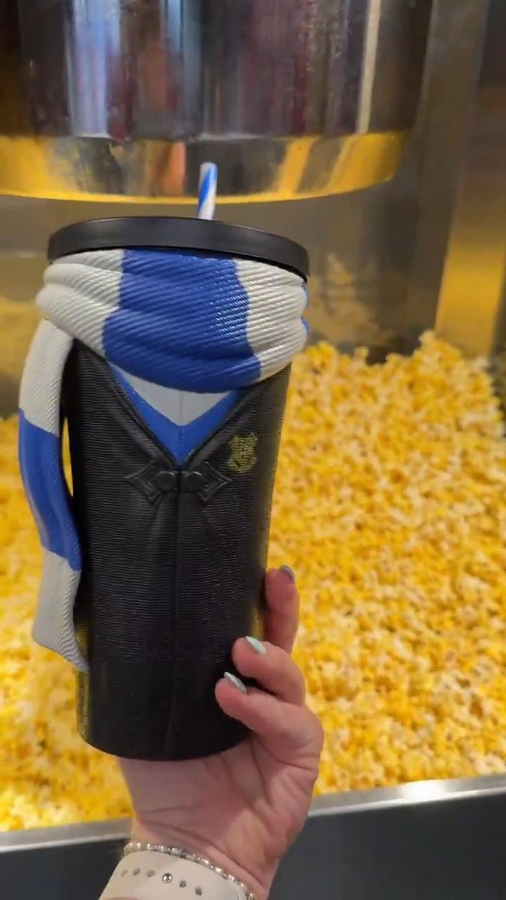 Ravenclaw Grippr cup, Cinemark.