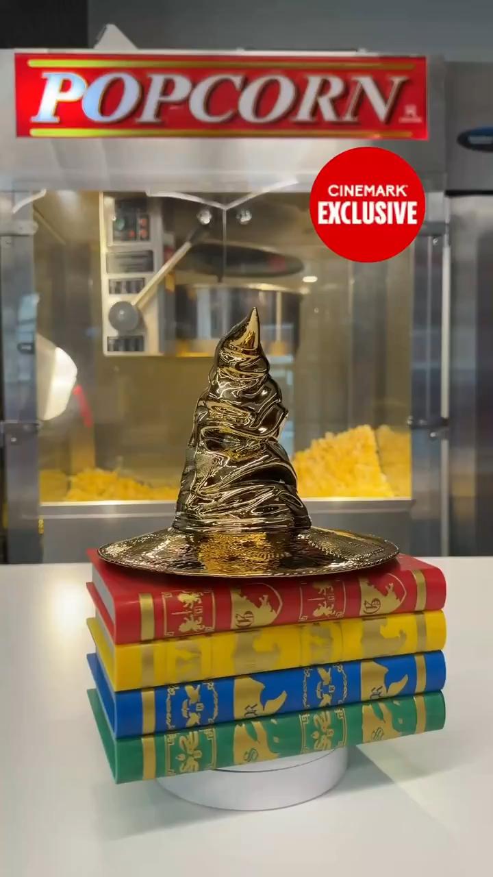 Cinemark, Harry Potter popcorn bucket, sorting hat and books, limited edition gold.