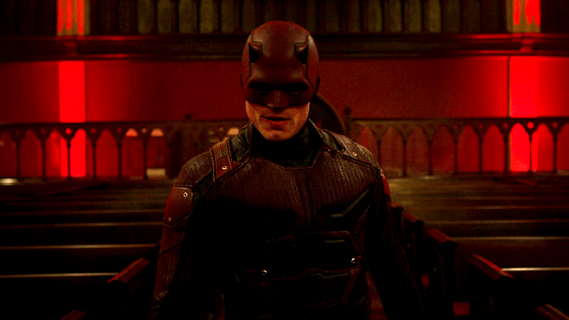 Charlie Cox as Daredevil in church scene in Daredevil.