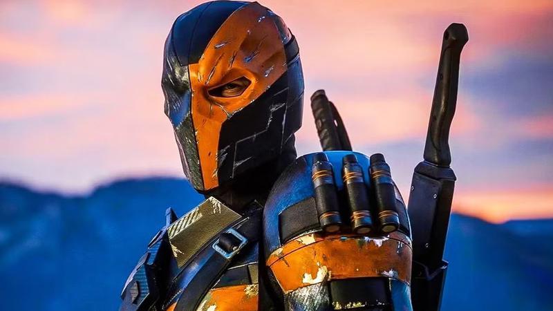 Deathstroke wearing armor in Justice League.