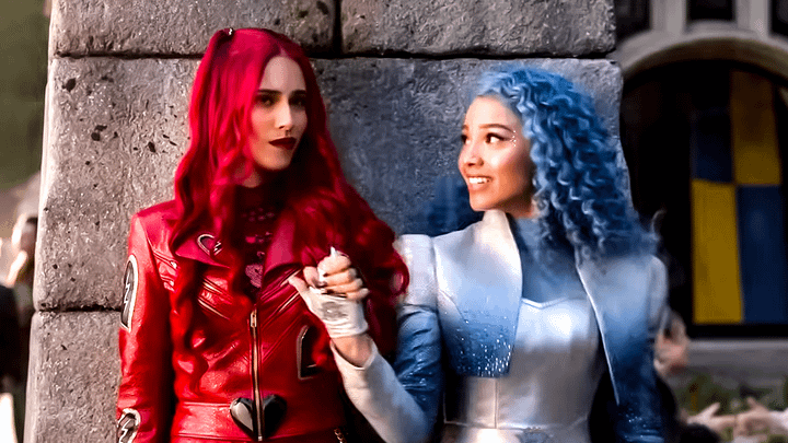 Kylie Cantrall's Red and Malia Baker's Chloe Charming holding hands in Descendants.