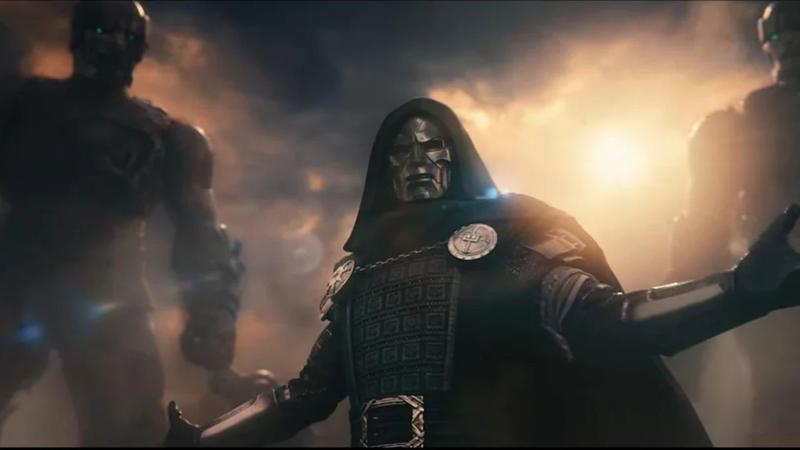 Doctor Doom raising Sentinels in Avengers: Doomsday.