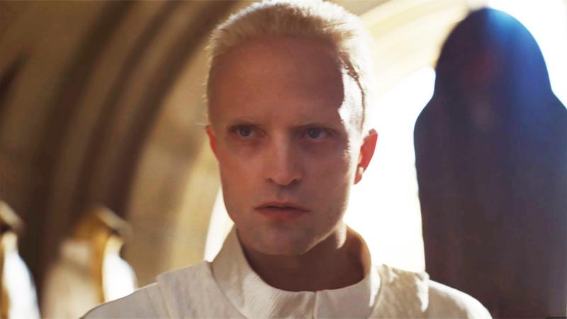 Robert Pattinson as Scytale in Dune trailer.