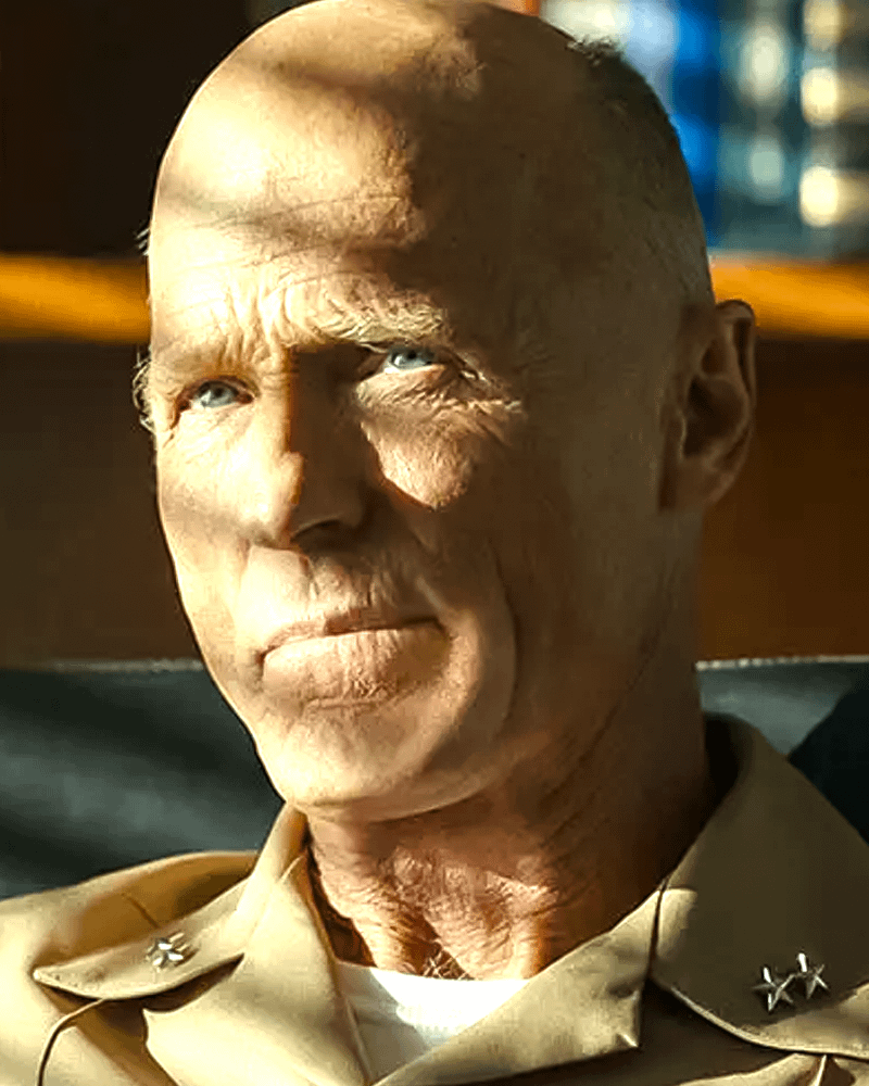 Ed Harris in Top Gun: Maverick.
