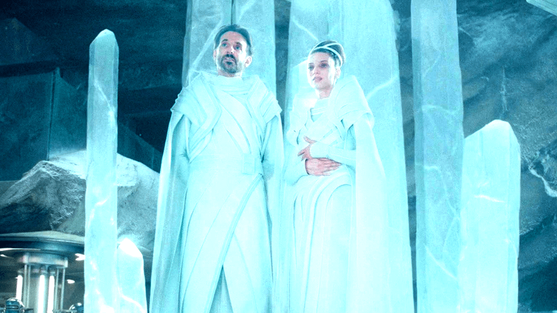 Bradley Cooper as Jor-El & Lara in Superman