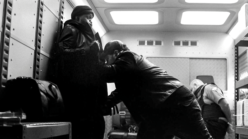Josh Gad transporting through Doorman in Wonder Man.