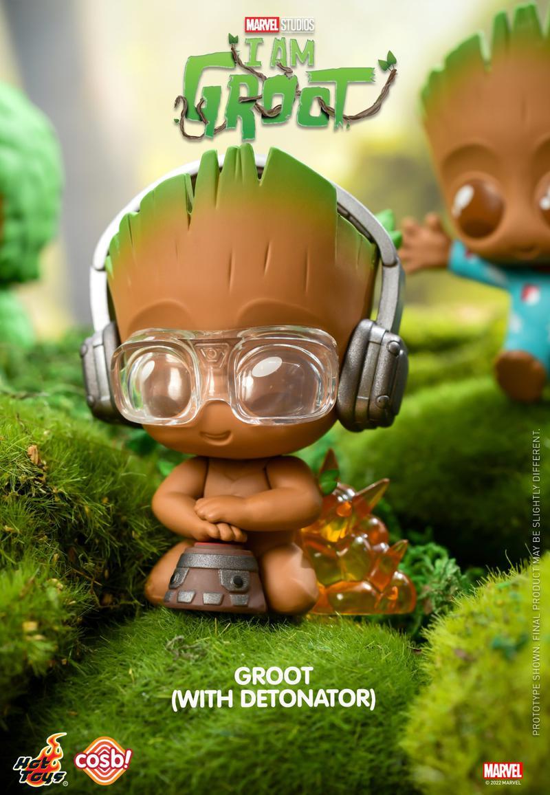 Groot Cosbi figure