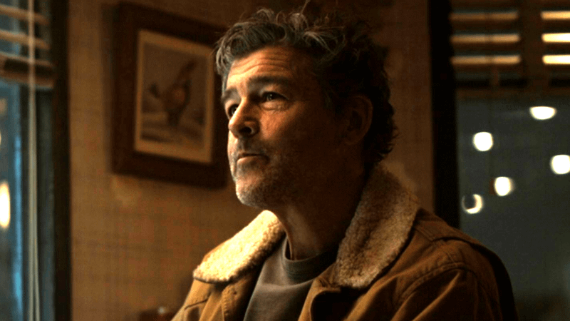 Kyle Chandler as Hal Jordan in Lanterns.