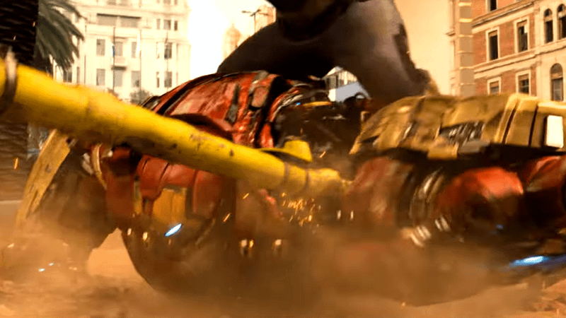 Hulk standing on the Hulk Buster armor in Avengers: Age of Ultron
