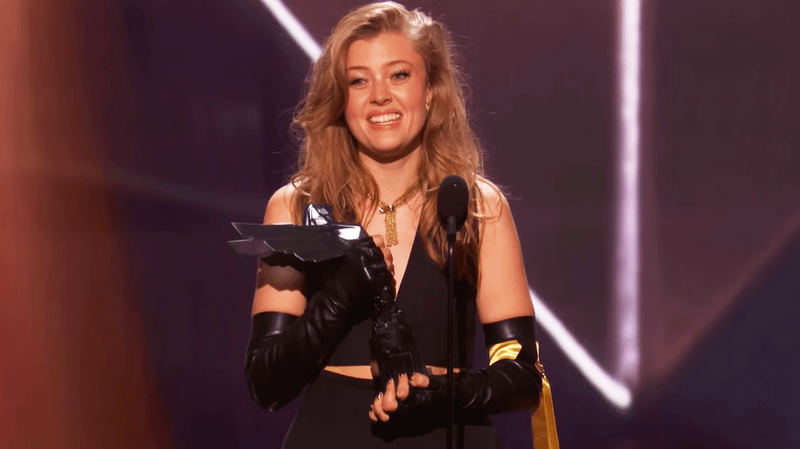 Jennifer English Winning Game Award for Expedition 33 2025