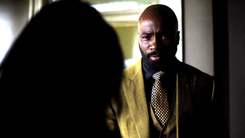 Mike Colter as Luke Cage and Krysten Ritter as Jessica Jones in 'Jessica Jones.'