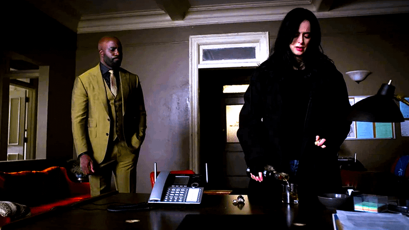 Mike Colter as Luke Cage, Krysten Ritter as Jessica Jones in 'Jessica Jones' Season 3.