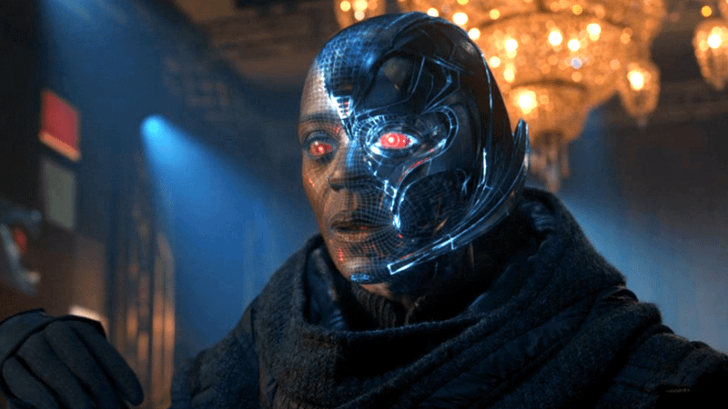 Jocasta changing to human form in VisionQuest.
