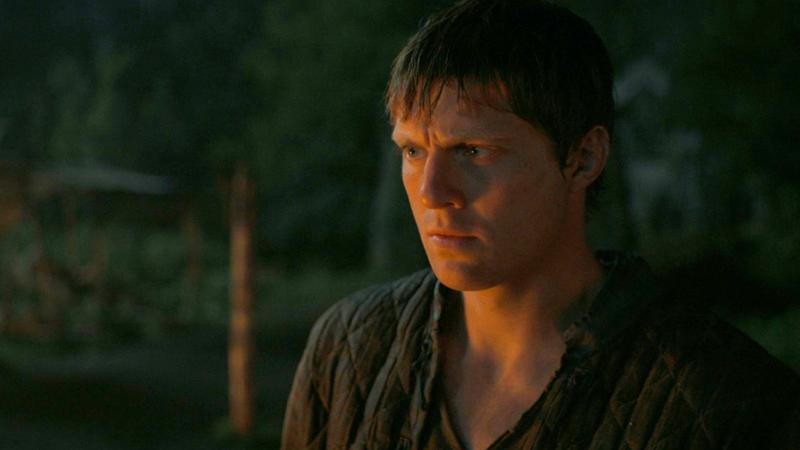 Duncan the Tall looking puzzled in A Knight of the Seven Kingdoms.