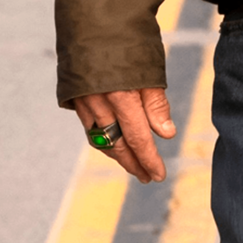 Hal Jordan's ring on his hand.