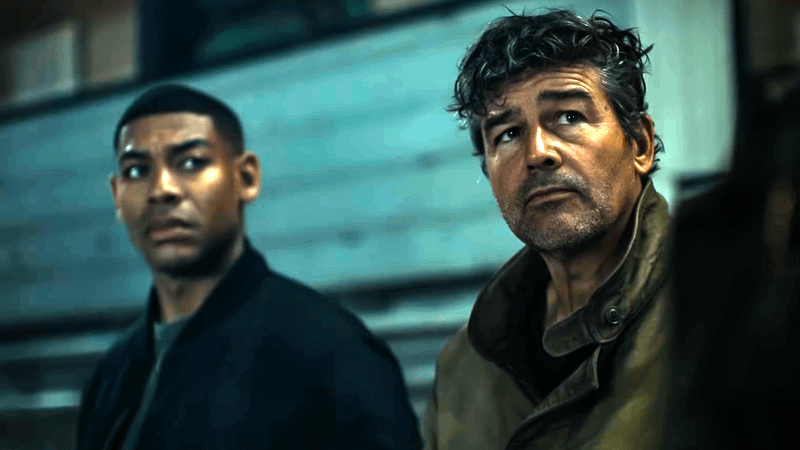 Kyle Chandler as Hal Jordan and Aaron Pierre as John Stewart side by side in Lanterns.