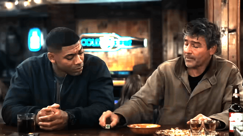Aaron Pierre as John Stewart, Kyle Chandler as Hal Jordan in 'Lanterns.'