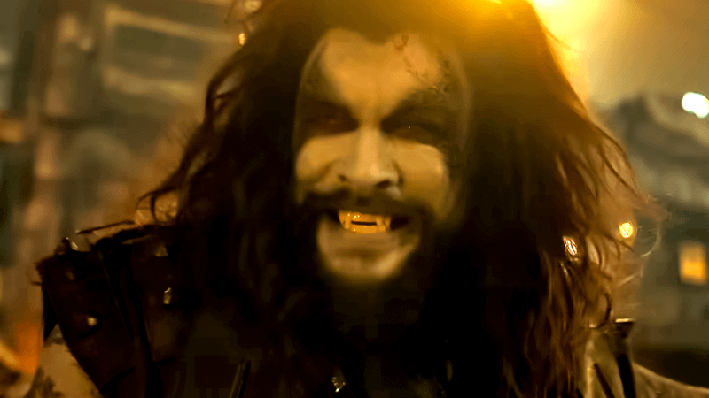 DC's evil Wolverine, Lobo with a grin on his face.