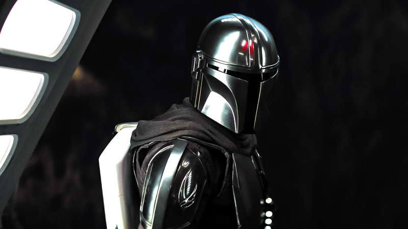 Din Djarin Mandalorian armor.
