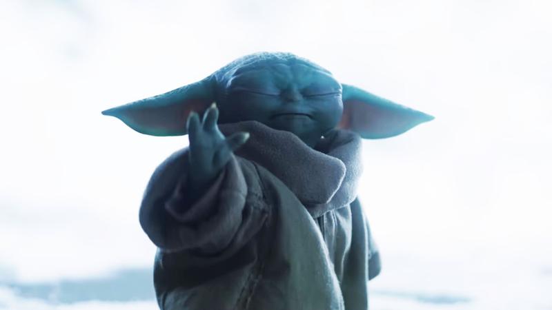 The Mandalorian and Grogu opening footage, Grogu force droid.