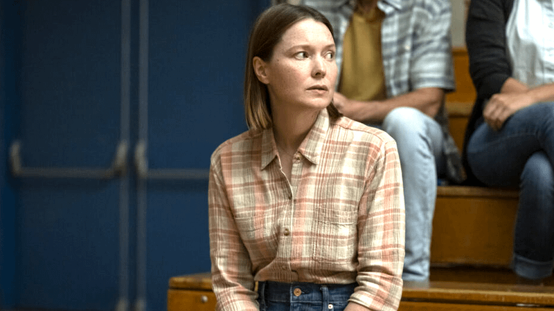 Samantha Sloyan as Margaret White in Carrie.