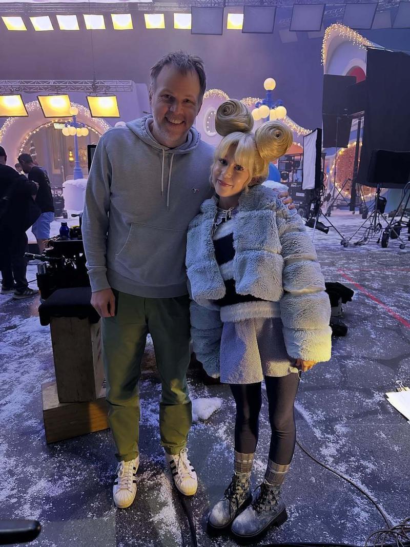 Kinley Cunningham in Grinch Walmart commercial