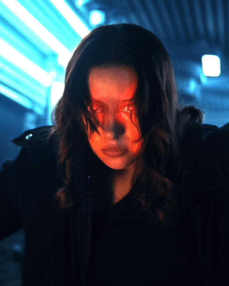 Lauren Morais as Lisa Molinari in VisionQuest.